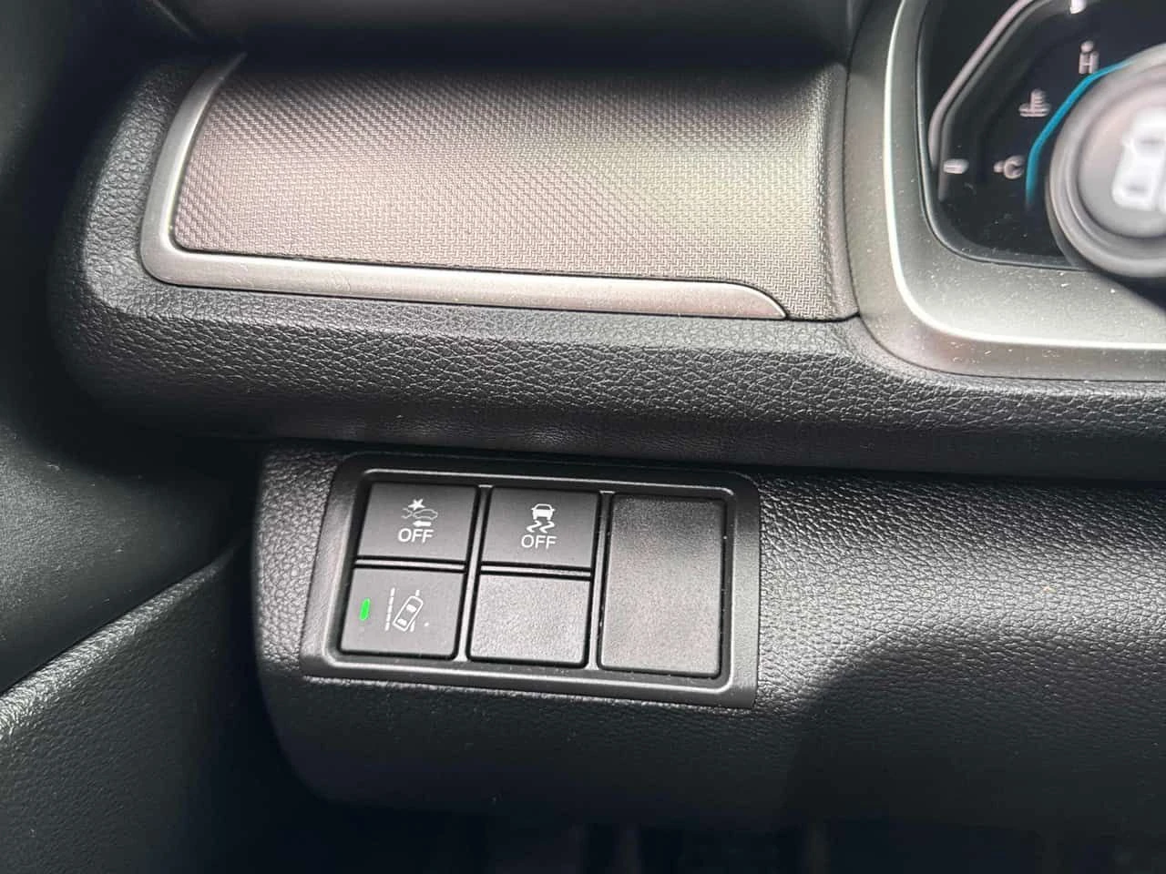 Honda Civic * EX * CARFAX * БЕЗ ПЪРВОНАЧАЛНА ВНОСКА, снимка 13 - Автомобили и джипове - 54451215