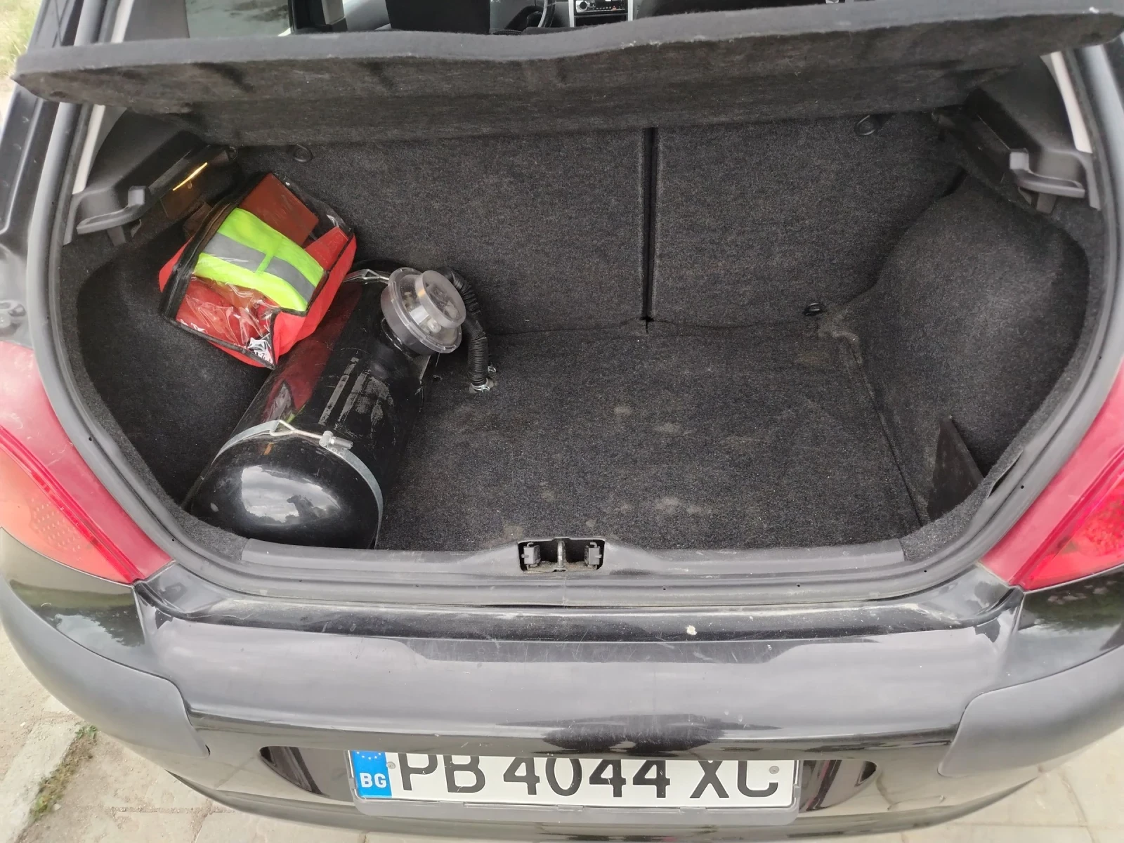 Peugeot 307 1.4i газ/бензин, снимка 12 - Автомобили и джипове - 54609963