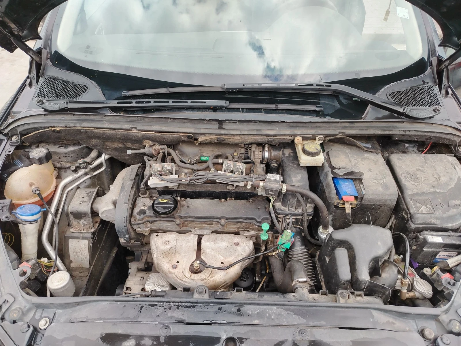 Peugeot 307 1.4i газ/бензин, снимка 10 - Автомобили и джипове - 54609963