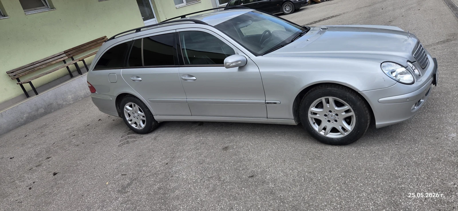 Mercedes-Benz E 320 Classic , снимка 3 - Автомобили и джипове - 54668484