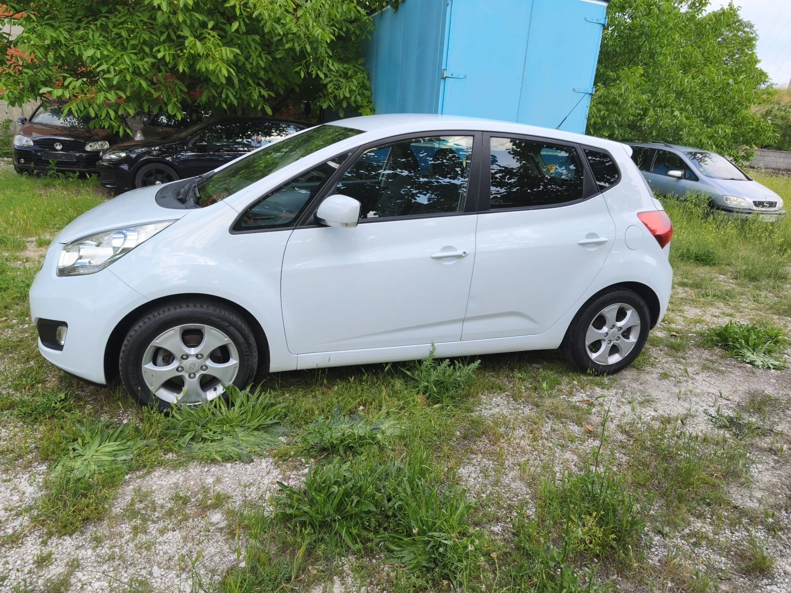 Kia Venga 1.6 CRDI 128 ks., снимка 4 - Автомобили и джипове - 54824670