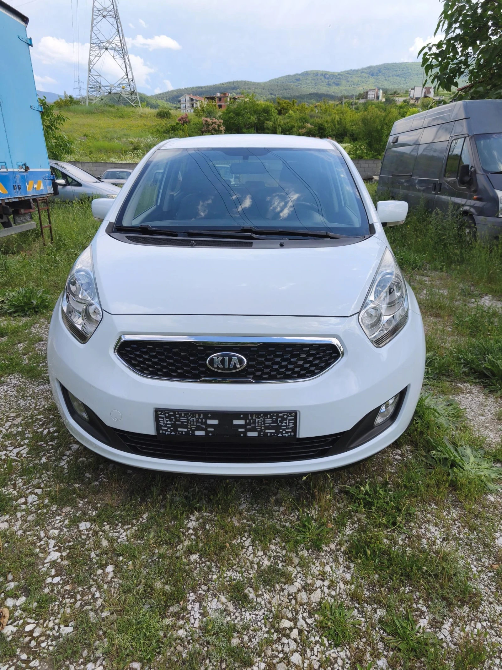 Kia Venga 1.6 CRDI 128 ks., снимка 2 - Автомобили и джипове - 54824670