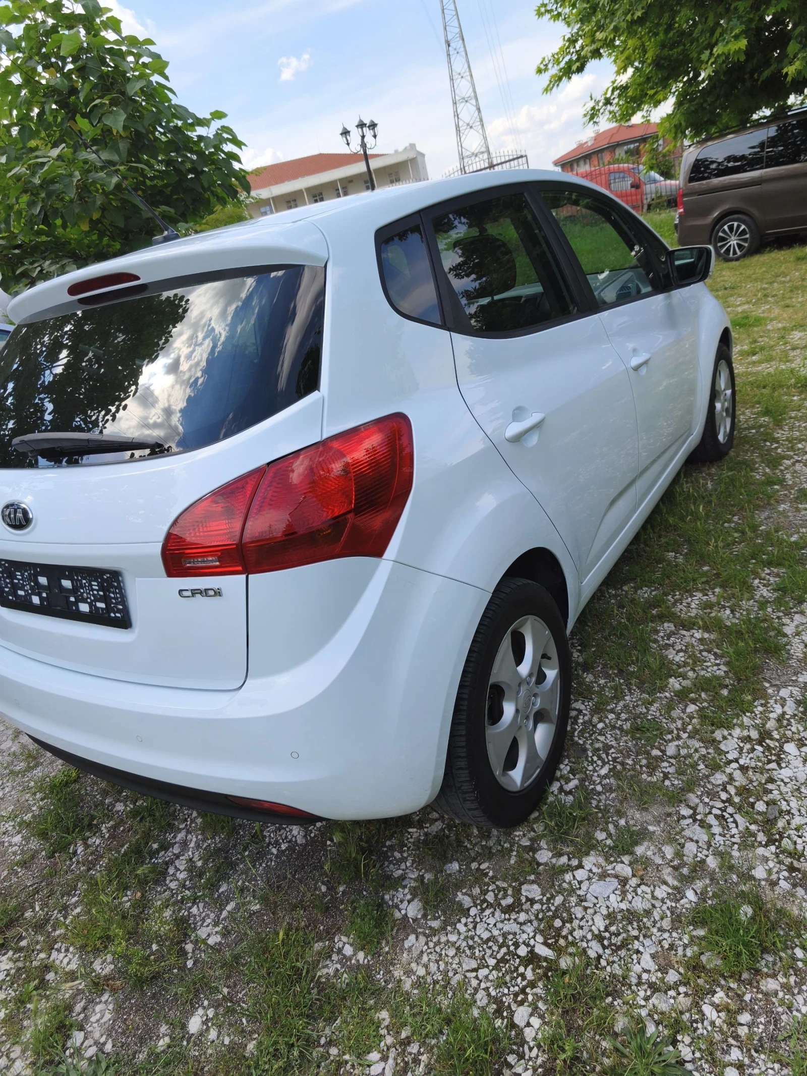 Kia Venga 1.6 CRDI 128 ks., снимка 7 - Автомобили и джипове - 54824670