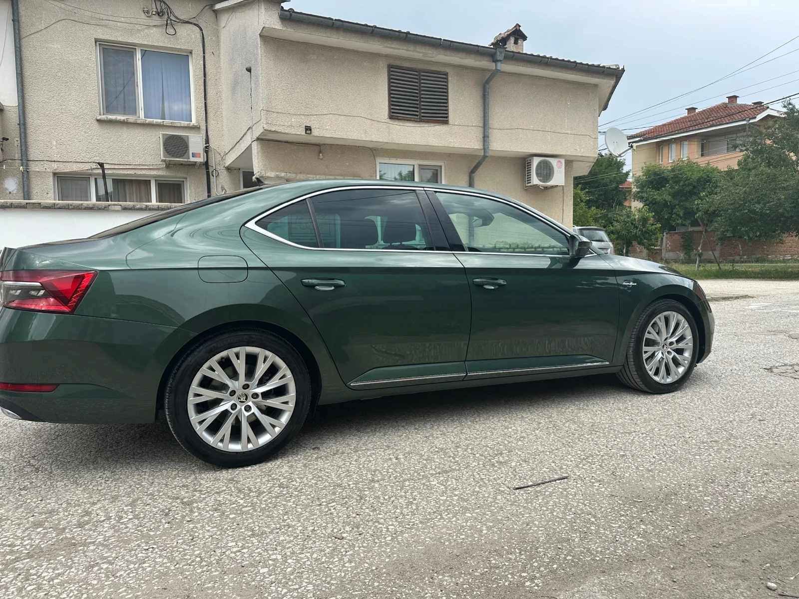 Skoda Superb LAURIN&KLEMENT VIRTUAL COCKPIT, снимка 5 - Автомобили и джипове - 54931704