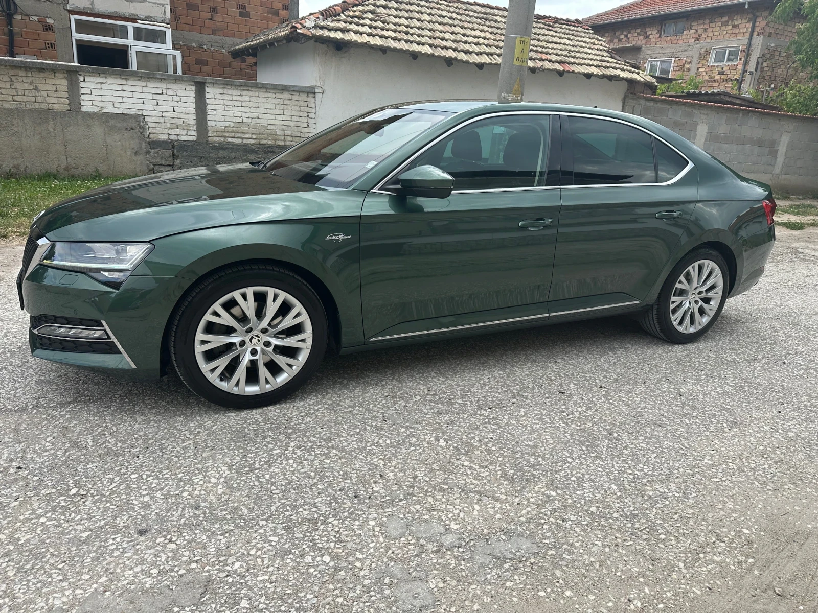 Skoda Superb LAURIN&KLEMENT VIRTUAL COCKPIT, снимка 6 - Автомобили и джипове - 54931704