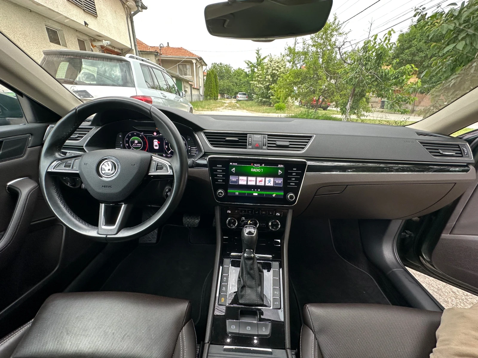 Skoda Superb LAURIN&KLEMENT VIRTUAL COCKPIT, снимка 9 - Автомобили и джипове - 54931704