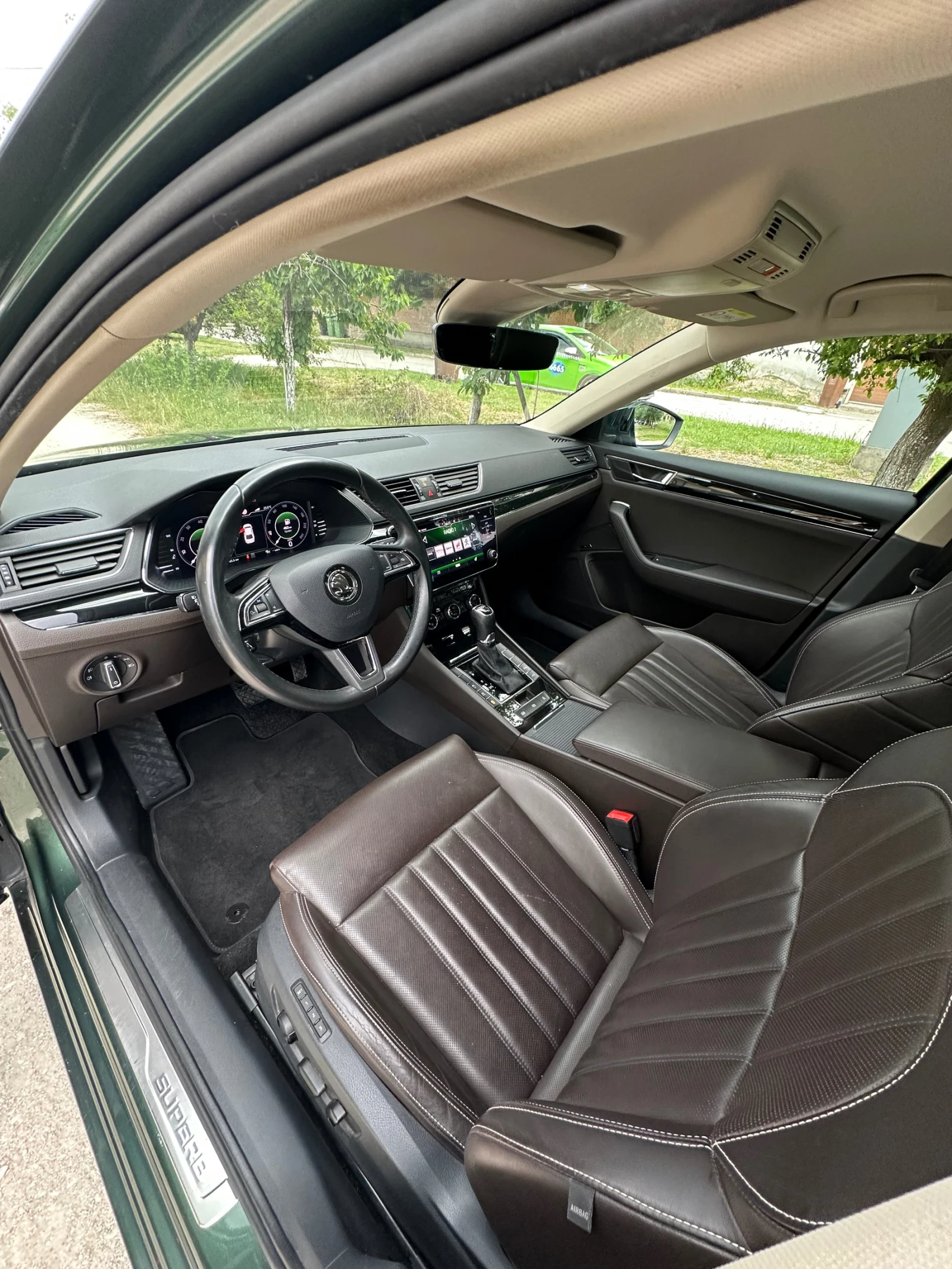Skoda Superb LAURIN&KLEMENT VIRTUAL COCKPIT, снимка 7 - Автомобили и джипове - 54931704
