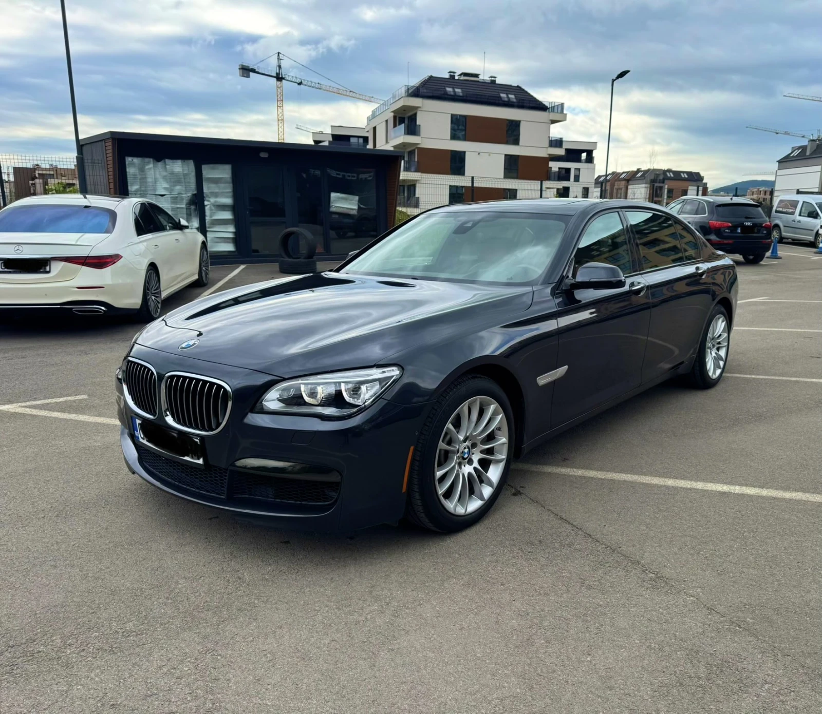 BMW 750