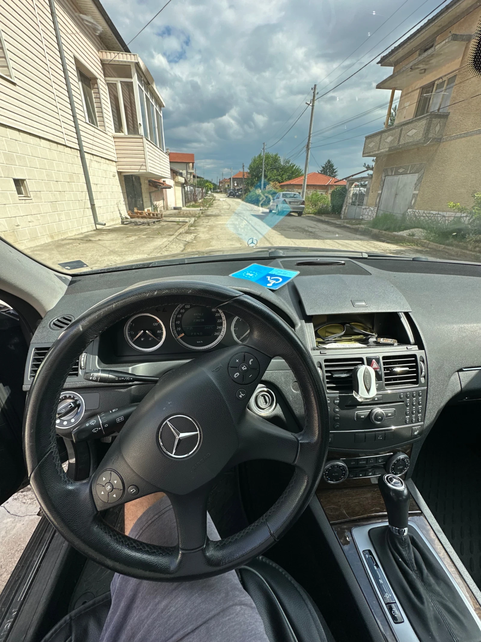 Mercedes-Benz C 220, снимка 10 - Автомобили и джипове - 55216913