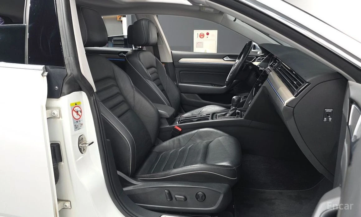 VW Arteon, снимка 11 - Автомобили и джипове - 55754555