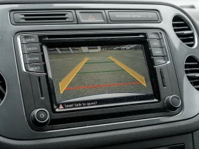 VW Tiguan 2.0 TSI 4MOTION| R-LINE| FENDER AUDIO| PANO| КАФЯВ, снимка 12