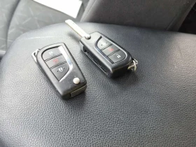 Toyota Rav4 * LE * АВТОКРЕДИТ * ГЛАВНО ПРЕДСТАВИТЕЛСТВО, снимка 8