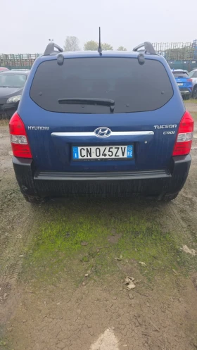Hyundai Tucson 2.0crdi 4x4 automatic  - 5999 лв. / 3067.24 € - 99761485 8