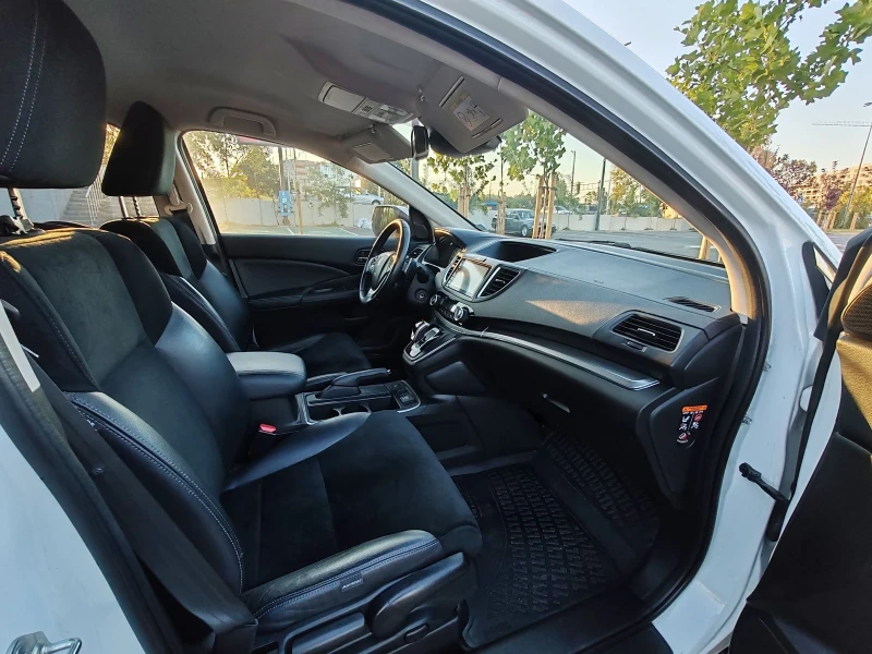 Honda Cr-v 1.6 I-DTEC 4x4, снимка 10 - Автомобили и джипове - 51751166
