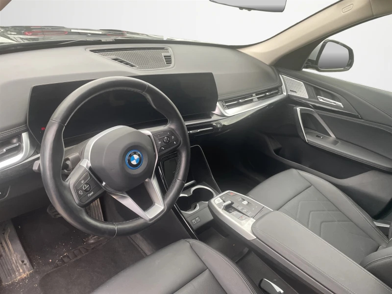 BMW X1 xDrive30e, снимка 6 - Автомобили и джипове - 51891430