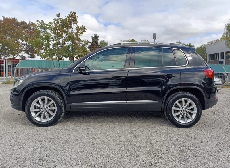 VW Tiguan 2.0 TSI 4 Мotion Ръчни Скорости, снимка 2 - Автомобили и джипове - 51959457