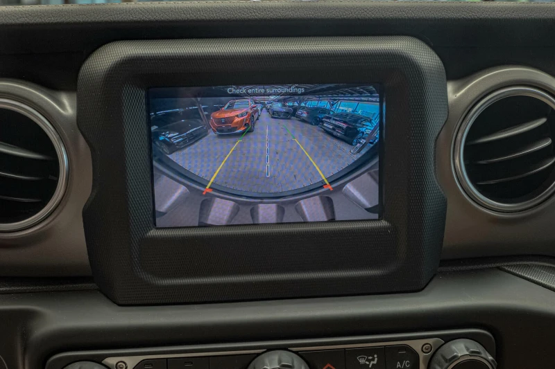 Jeep Wrangler 3.6/Rubicon/Подгрев/Подгрев Волан/Камера/, снимка 13 - Автомобили и джипове - 53065433