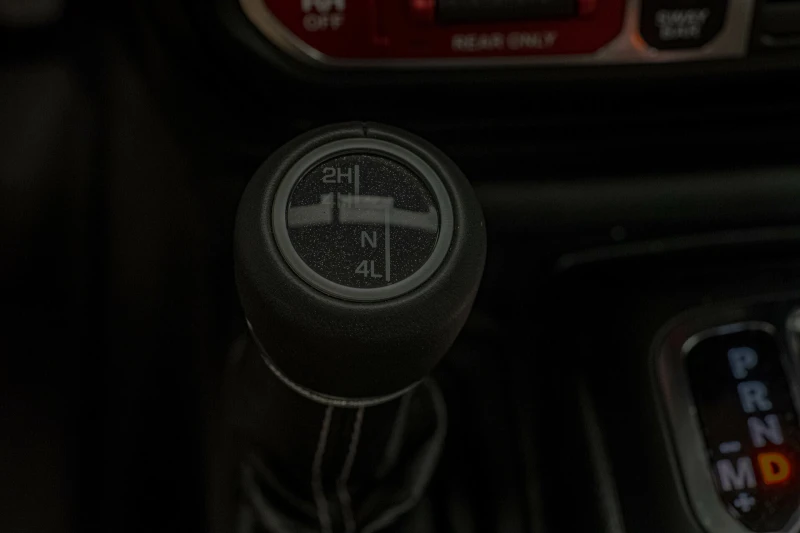 Jeep Wrangler 3.6/Rubicon/Подгрев/Подгрев Волан/Камера/, снимка 12 - Автомобили и джипове - 53065433