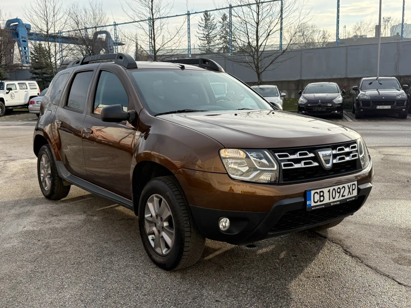 Dacia Duster, снимка 6 - Автомобили и джипове - 53271219