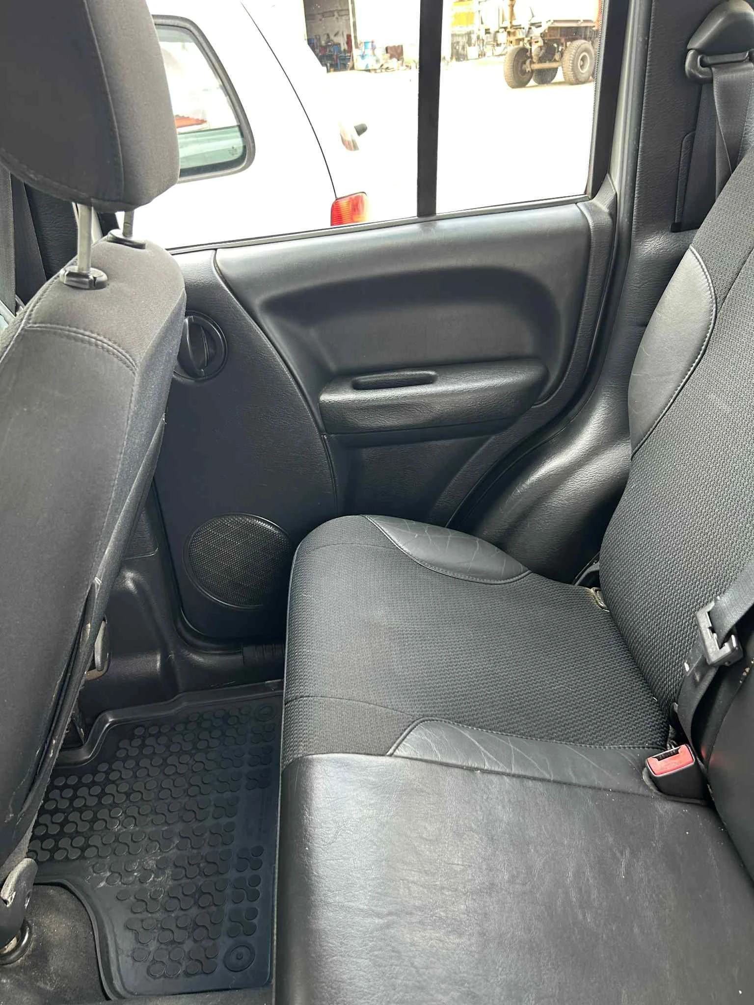 Jeep Cherokee  - изображение 4