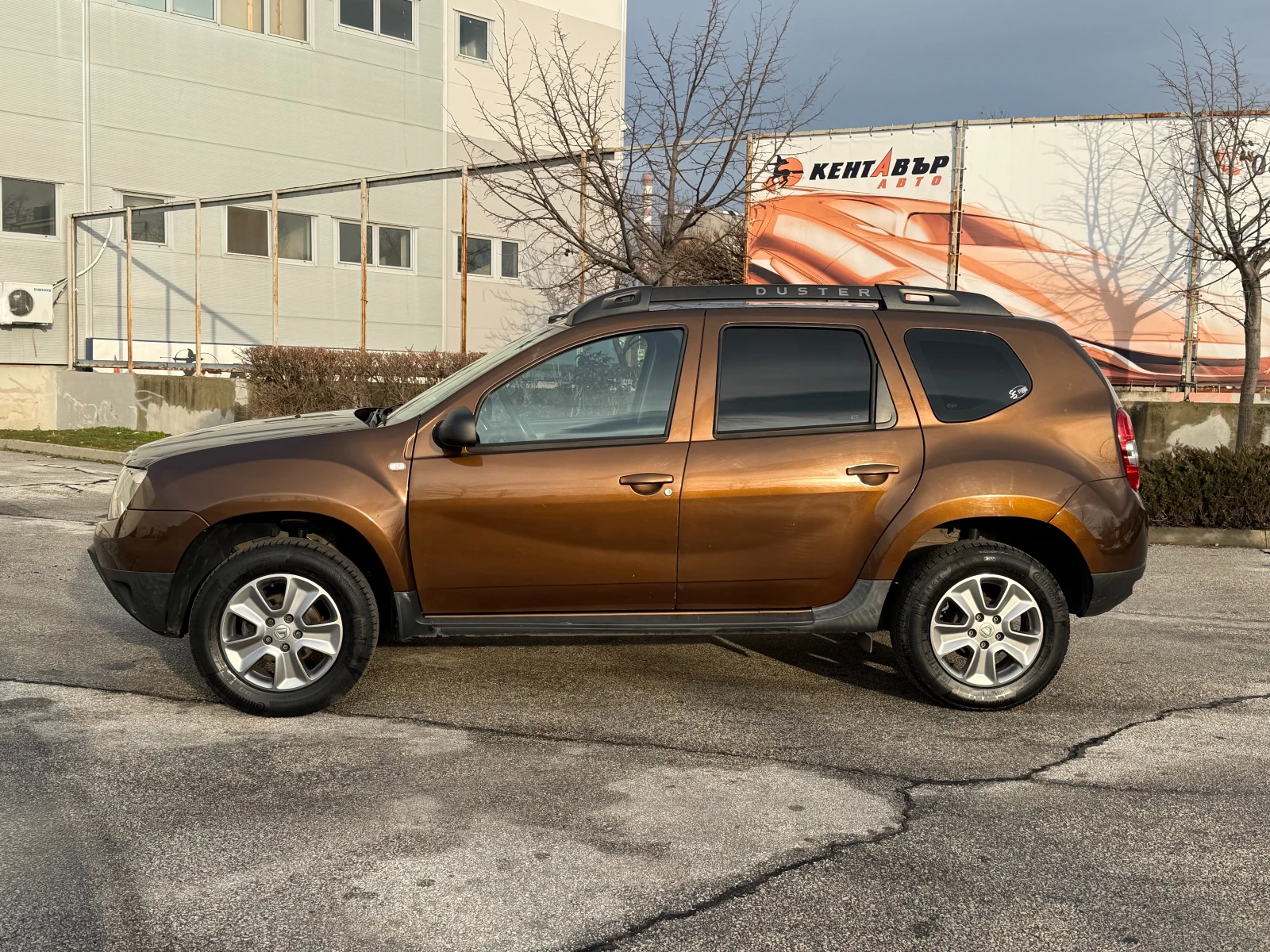 Dacia Duster  - изображение 2