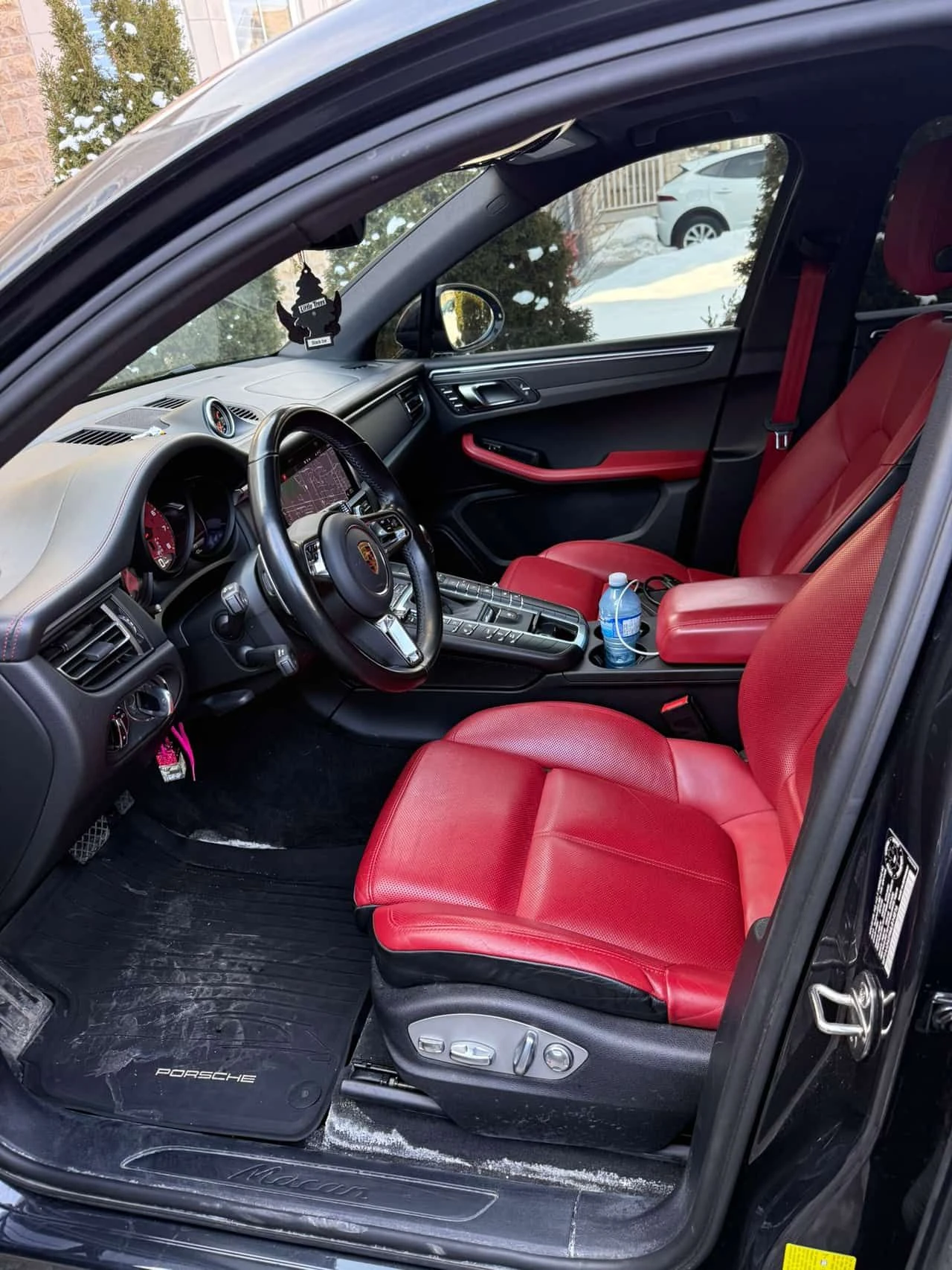 Porsche Macan * AWD * CARFAX * ЦЕНА ДО БГ - изображение 5