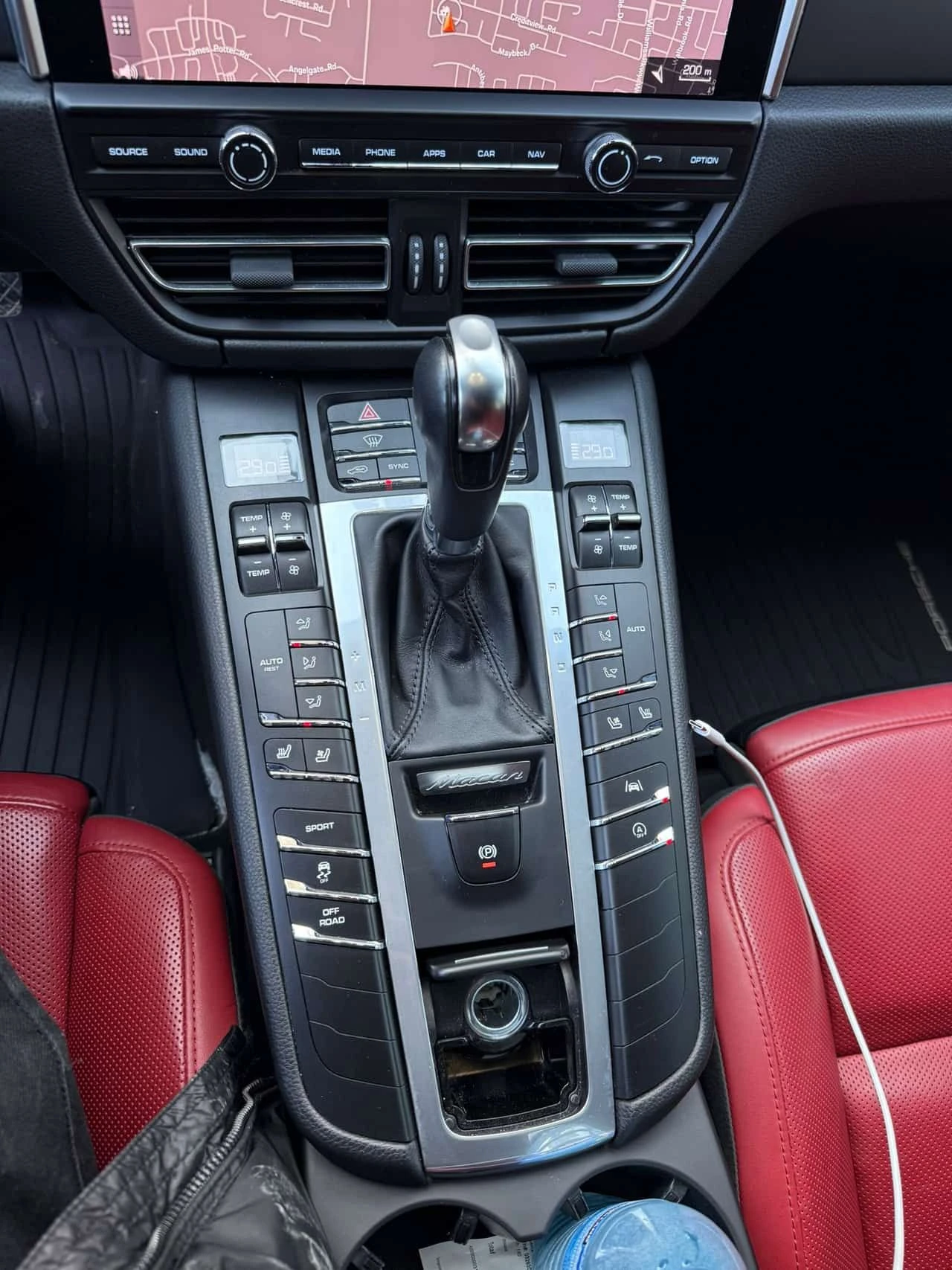 Porsche Macan * AWD * CARFAX * ЦЕНА ДО БГ - изображение 8