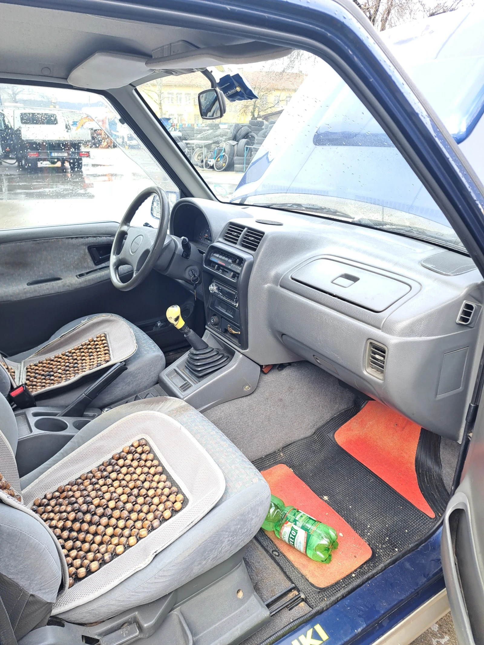 Suzuki Vitara 1.9 TDI, снимка 10 - Автомобили и джипове - 54075444