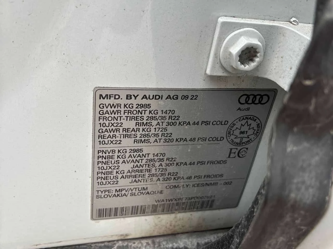 Audi Q7 Technik  CARFAX, снимка 10 - Автомобили и джипове - 54544491