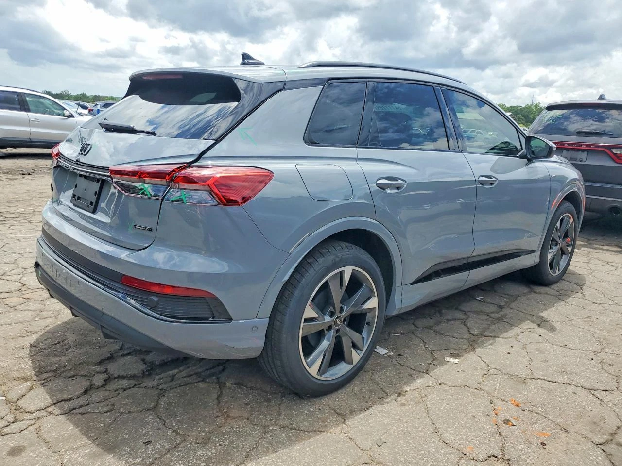 Audi Q4 * E-TRON* PRESTIGE* S-LINE*  | Mobile.bg � ����������� 4