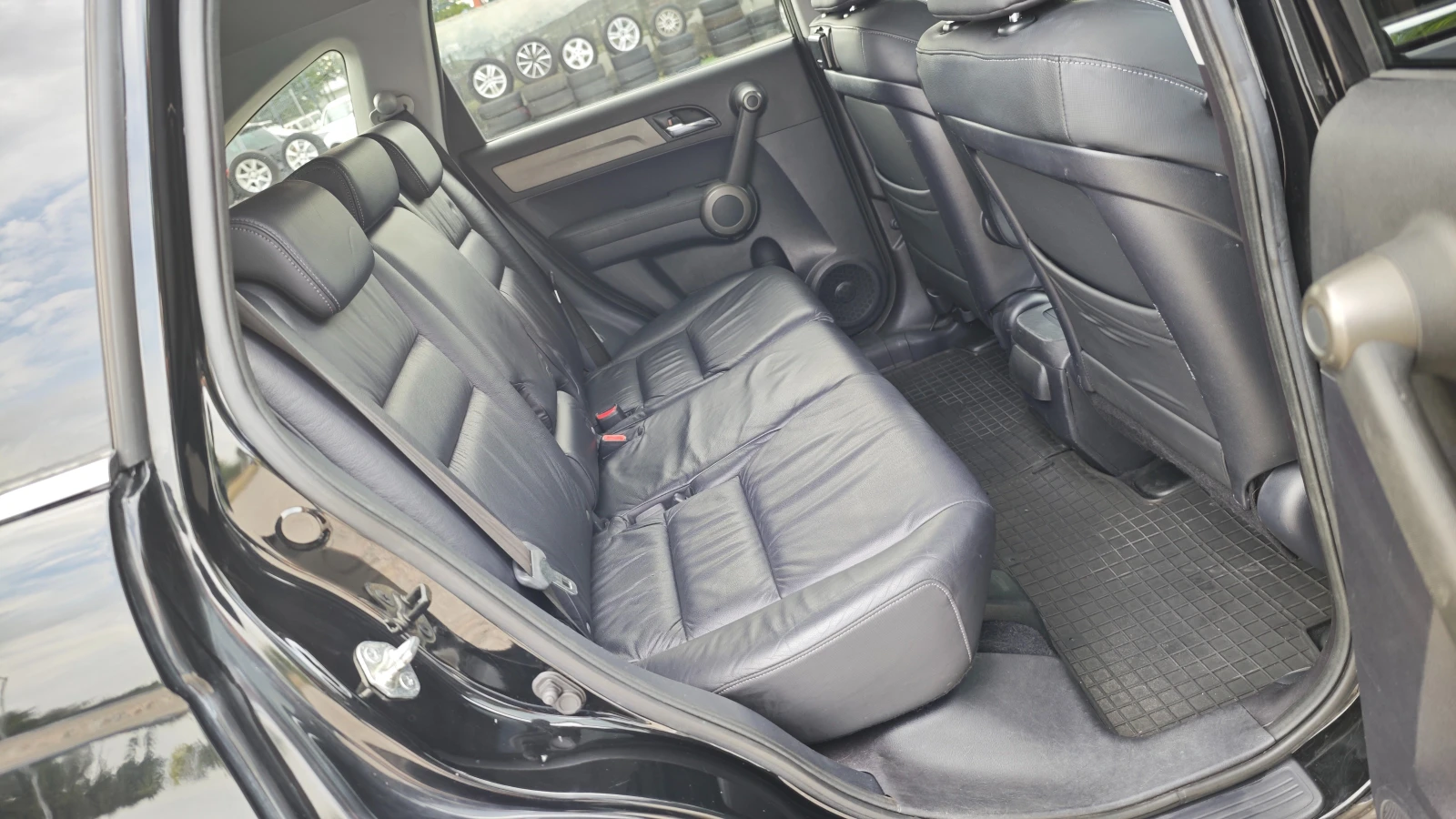 Honda Cr-v DISTRONIC/РОЛБАР/СПОЙЛЕР/СТЕПЕНКИ/NAV/DVD/KAM/USB, снимка 14 - Автомобили и джипове - 55651219
