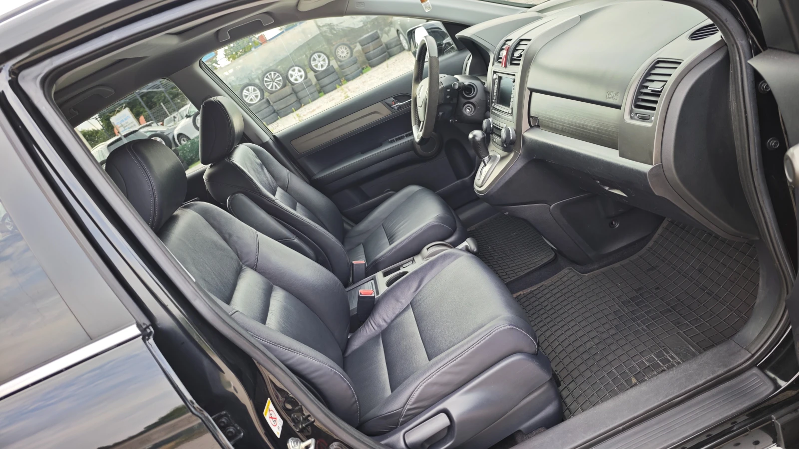 Honda Cr-v DISTRONIC/РОЛБАР/СПОЙЛЕР/СТЕПЕНКИ/NAV/DVD/KAM/USB, снимка 11 - Автомобили и джипове - 55651219