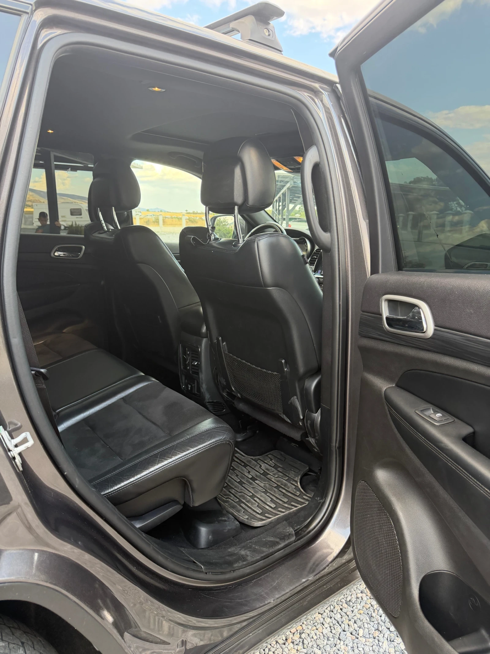 Jeep Grand cherokee 3.6 LIMITED, снимка 9 - Автомобили и джипове - 55745951