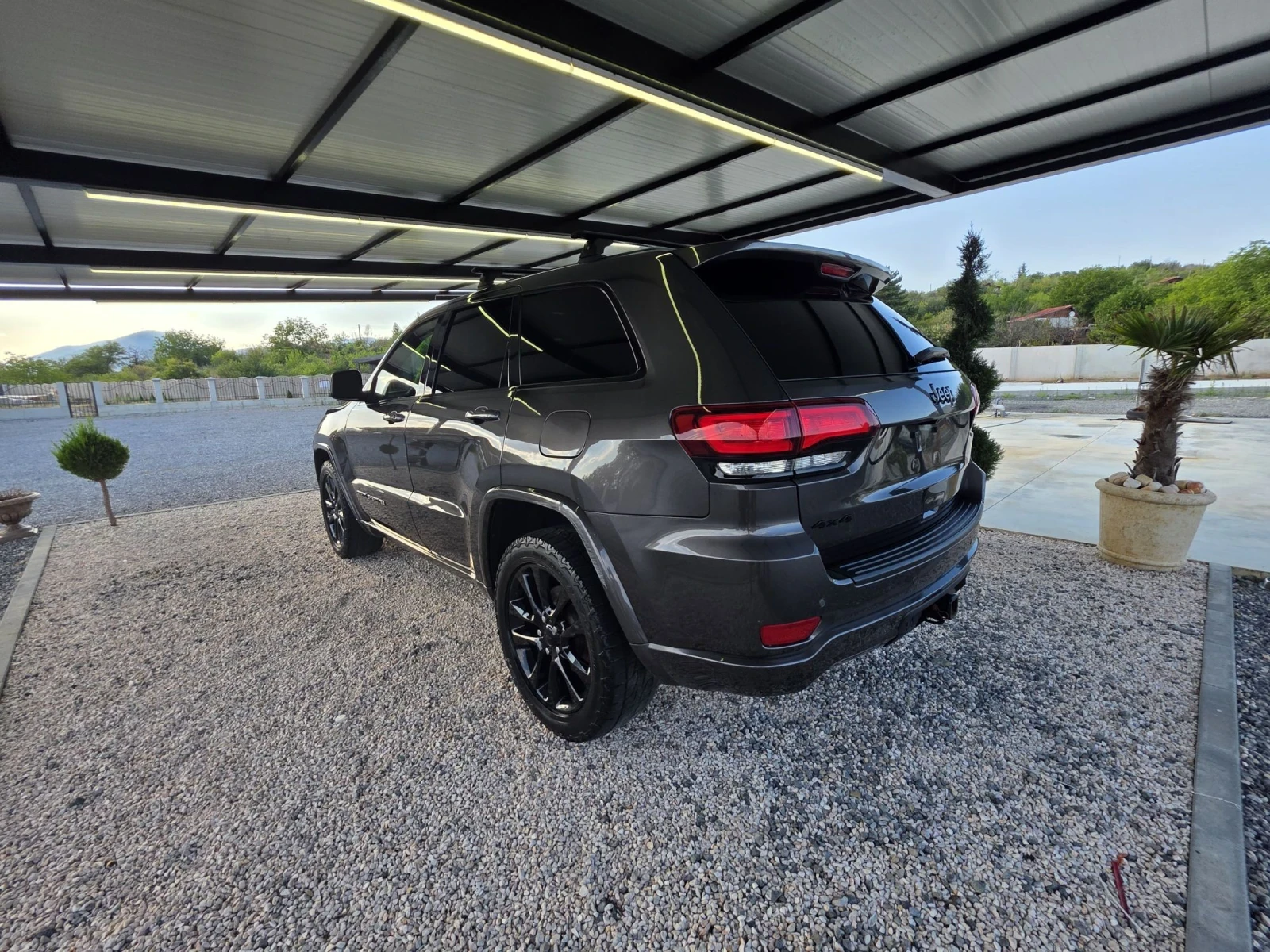 Jeep Grand cherokee 3.6 LIMITED, снимка 5 - Автомобили и джипове - 55745951
