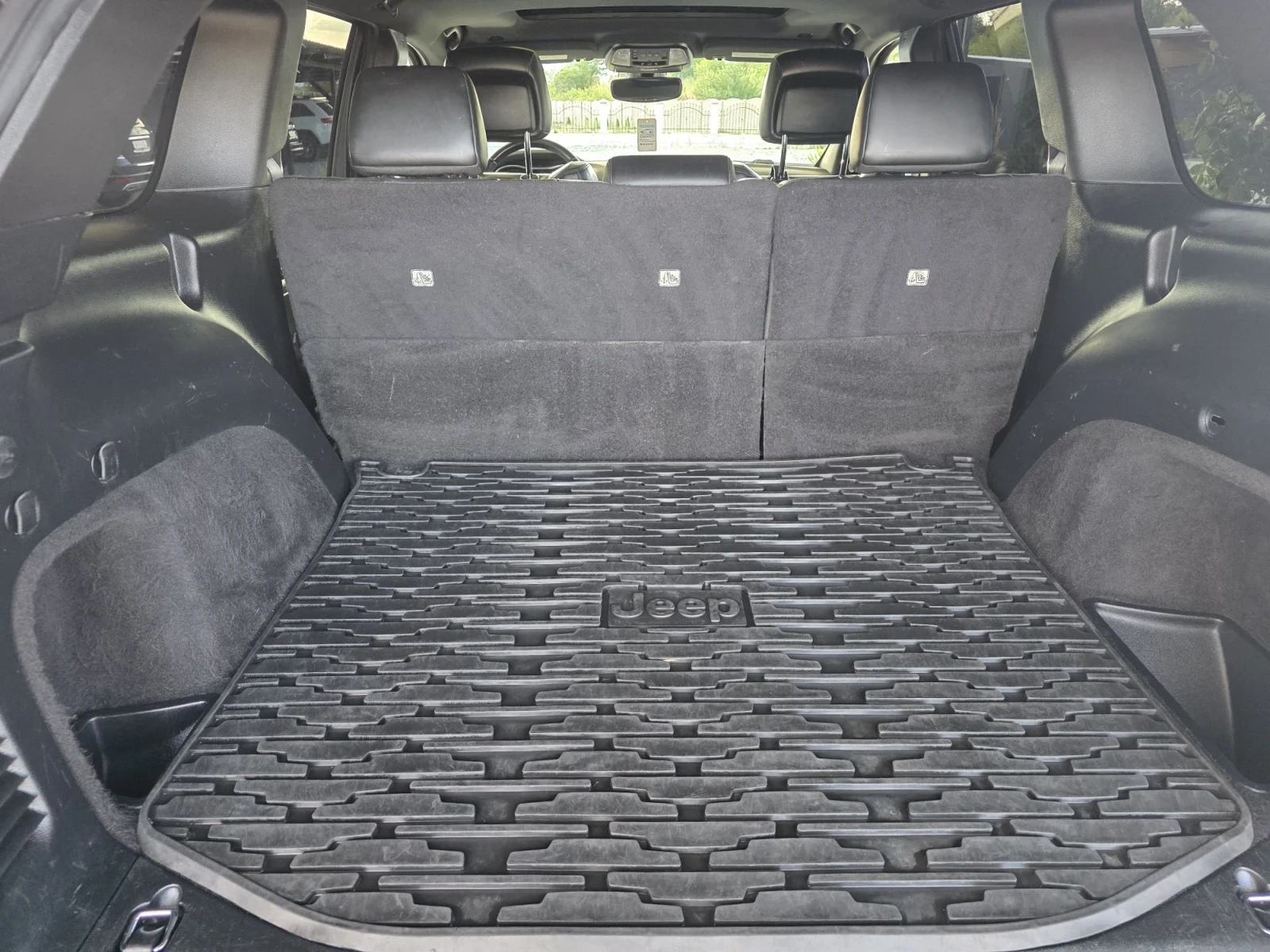 Jeep Grand cherokee 3.6 LIMITED, снимка 12 - Автомобили и джипове - 55745951