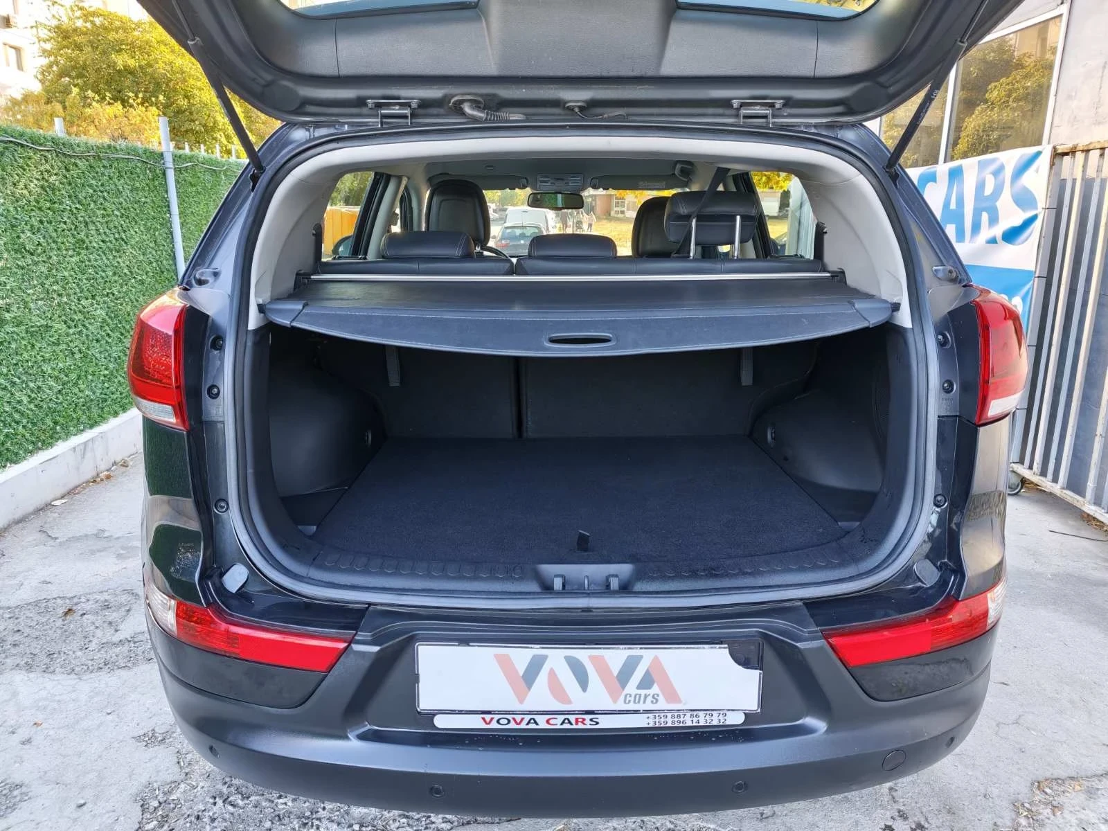 Kia Sportage 1.7crdi-116к.с Premium Кожа Навигация Камера, снимка 15 - Автомобили и джипове - 56214987