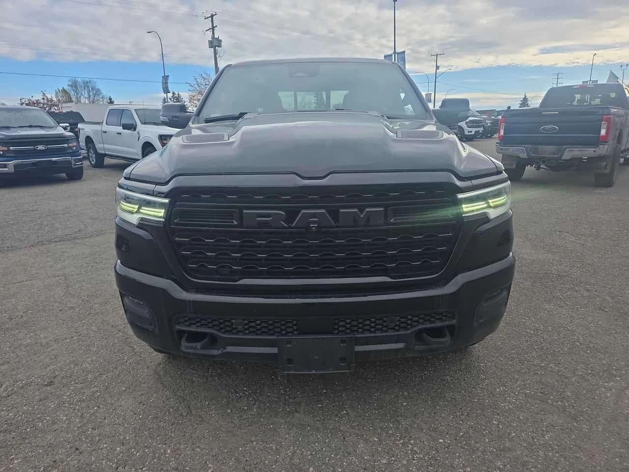 Dodge RAM 1500 * Limited * CARFAX * ����� �� ����������� | Mobile.bg � ����������� 6