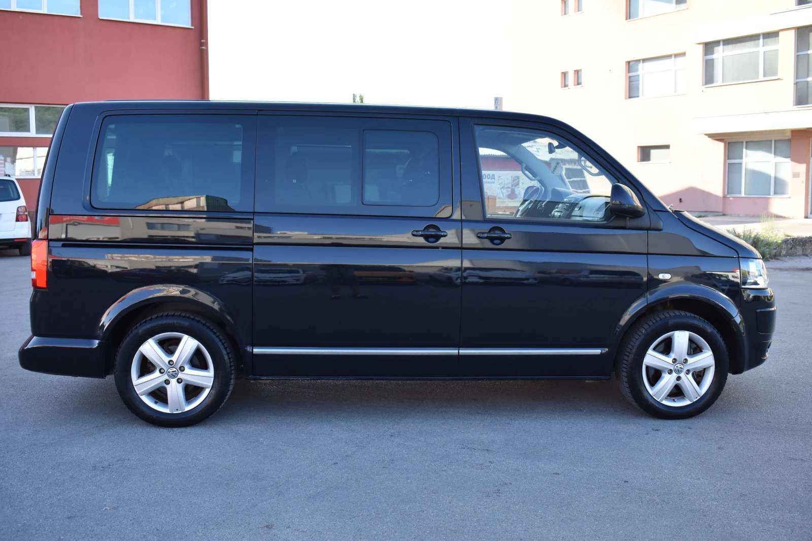 VW Multivan 2.0BITURBO= 180kc/DSG= HITGHLINE= 7мec= ITALY= TОП - изображение 4