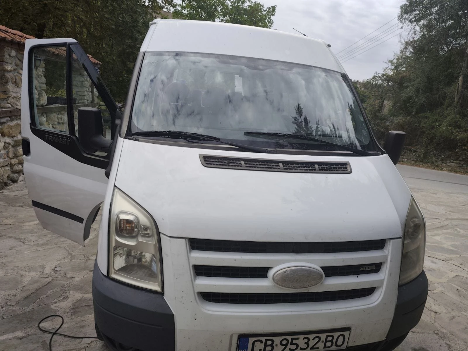 Ford Transit 350 L  - изображение 4