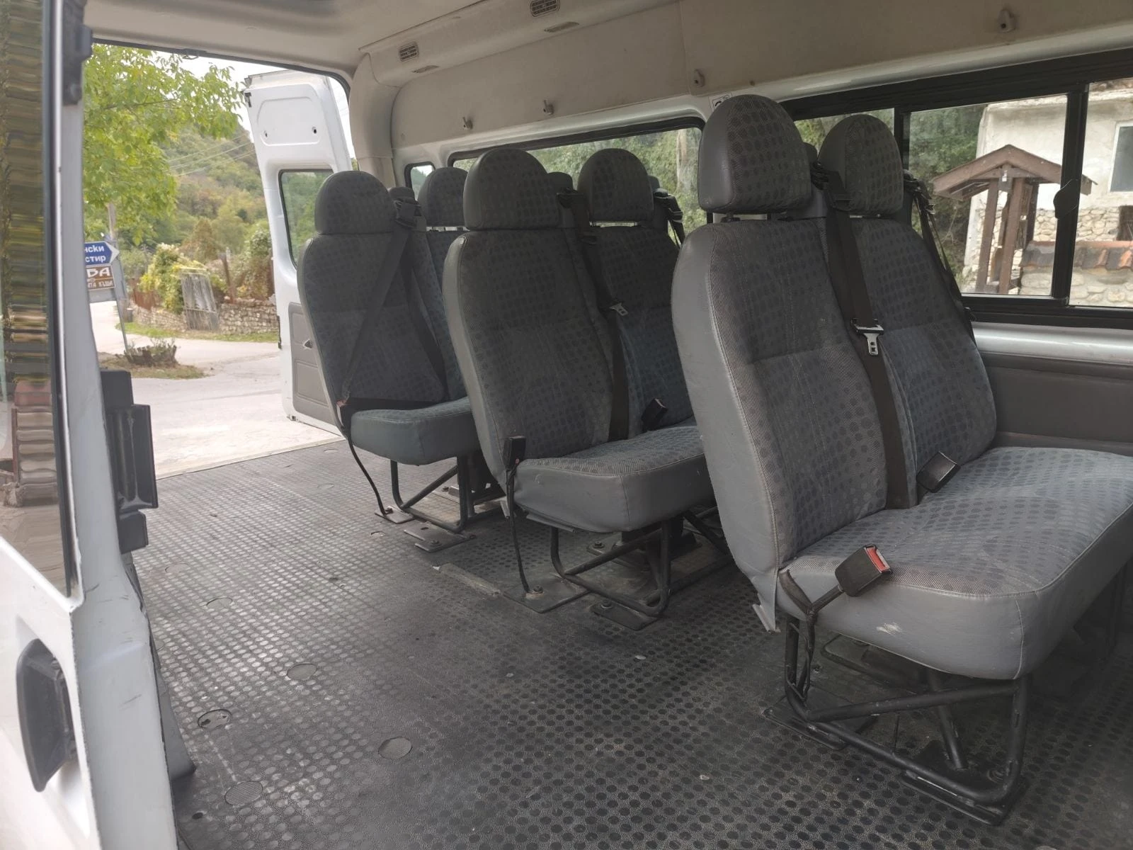 Ford Transit 350 L  - изображение 2