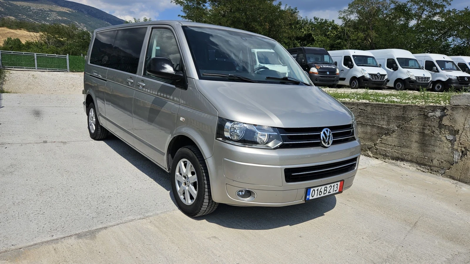 VW Transporter Automat, снимка 2 - Бусове и автобуси - 55615591