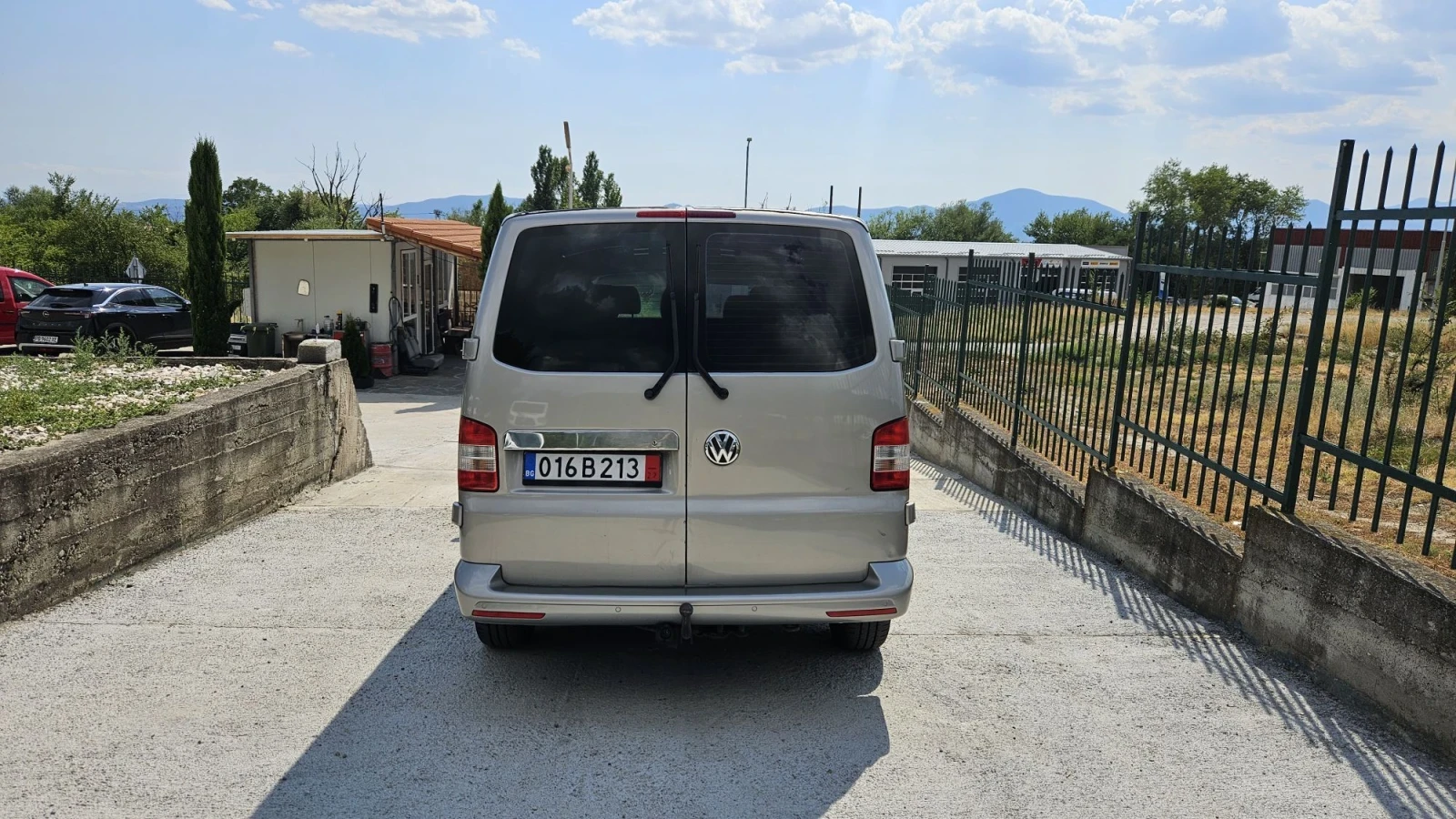 VW Transporter Automat, снимка 4 - Бусове и автобуси - 55615591