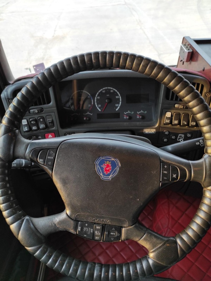 Scania R 420 С РЕТАРДЕР! НОВИ ГУМИ!, снимка 9 - Камиони - 43554600