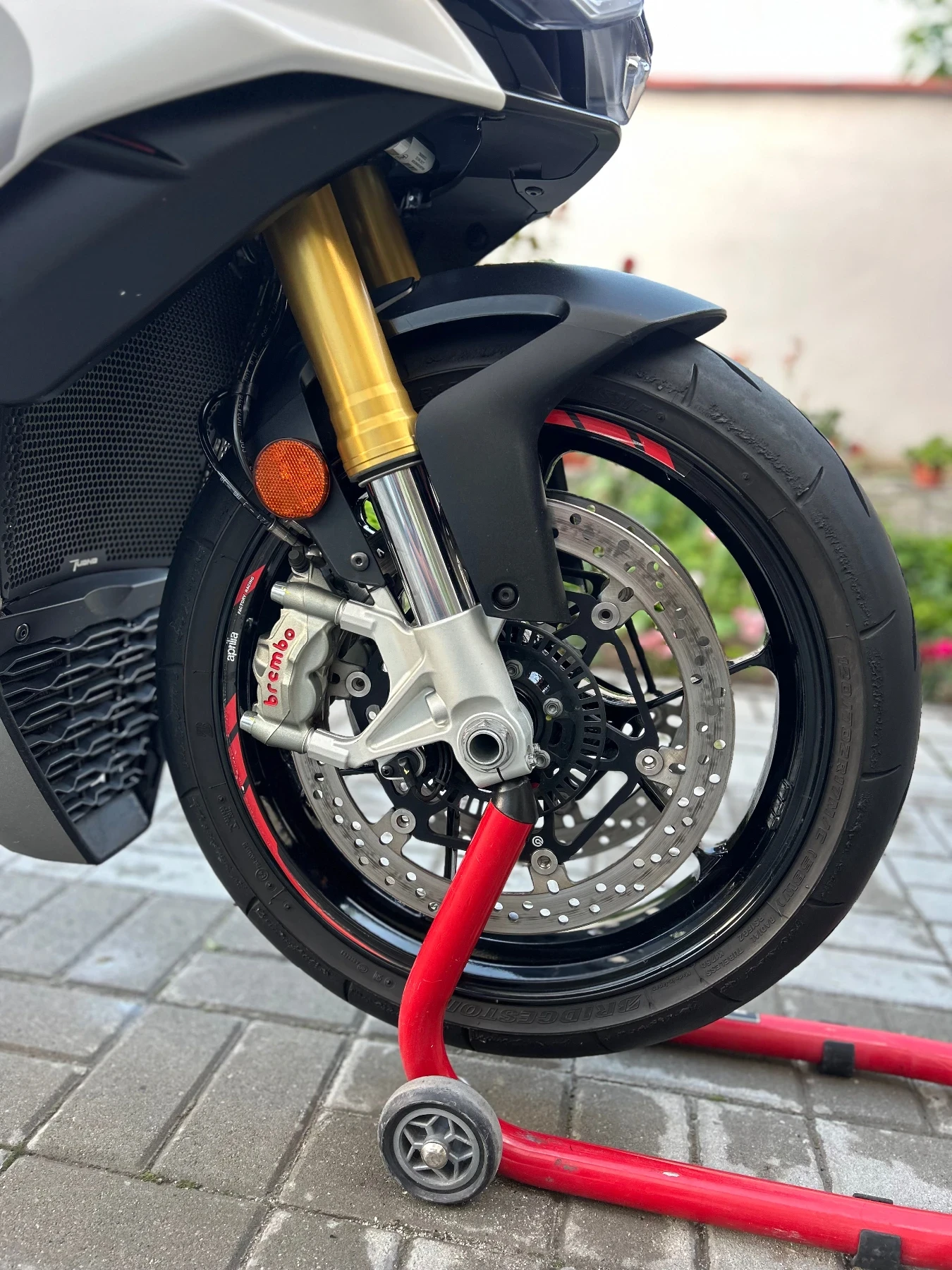 Aprilia Tuono 1100 V4, снимка 15 - Мотоциклети и мототехника - 52956824