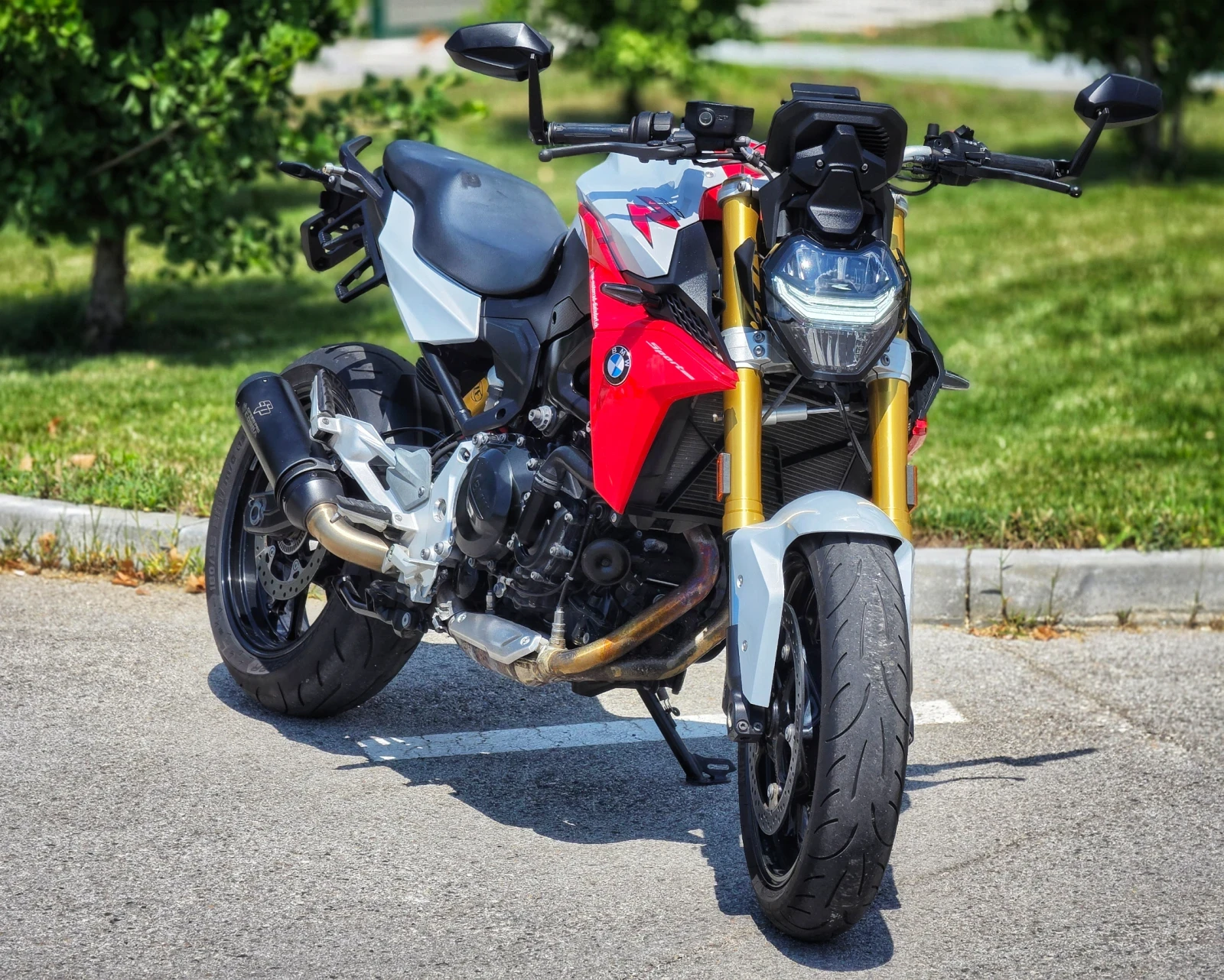 BMW F F900R