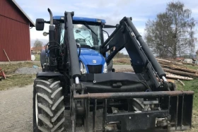 Трактор New Holland TS135, снимка 10