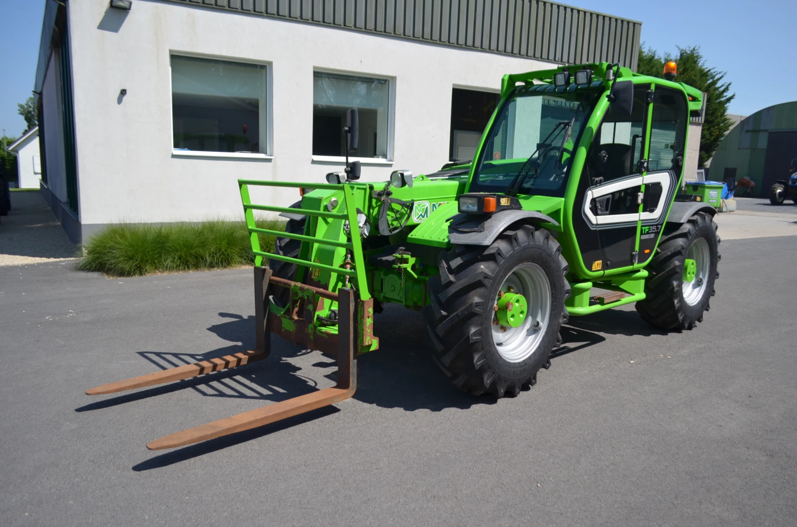 Телескопичен товарач Merlo TF35.7-115 ОЧАКВАН ВНОС