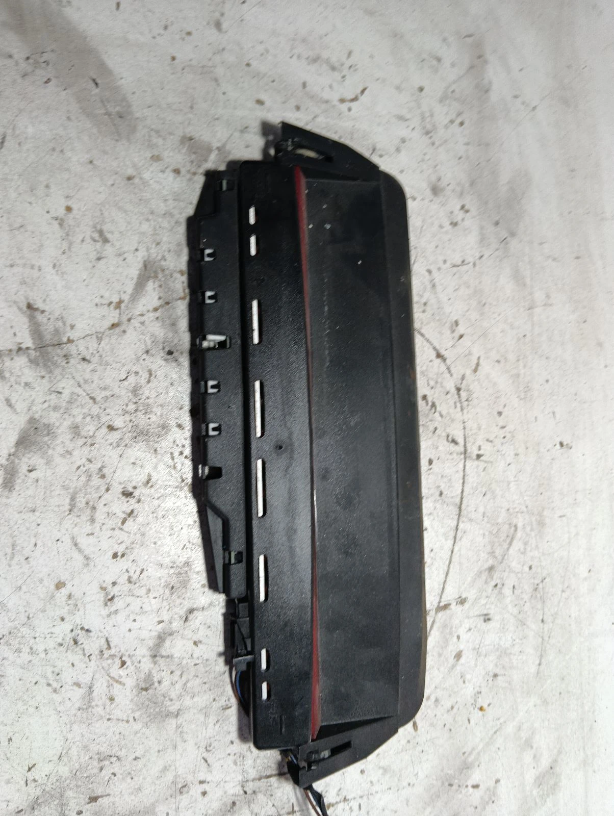 трети стоп 3C8945087B VW Passat CC