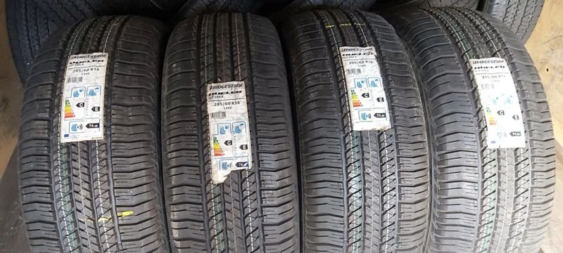 Гуми Летни 285/60R18, снимка 1 - Гуми и джанти - 32567673