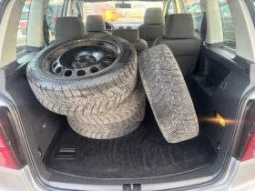 VW Touran 2009+ ФЕЙС+ 1.9TDI+ 105кс+ НАВИ+ 4 ЗГУМИ, снимка 8